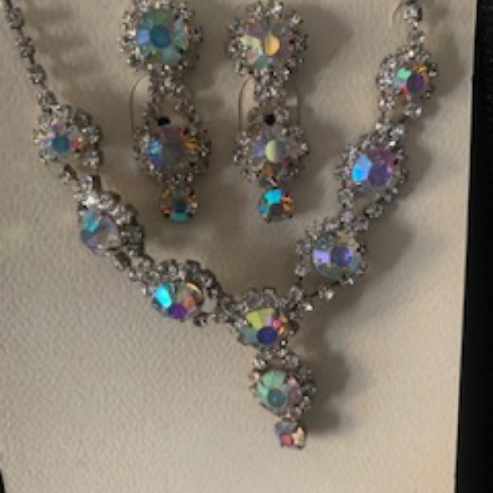 Crystal Iridescent Necklace and Earring Set